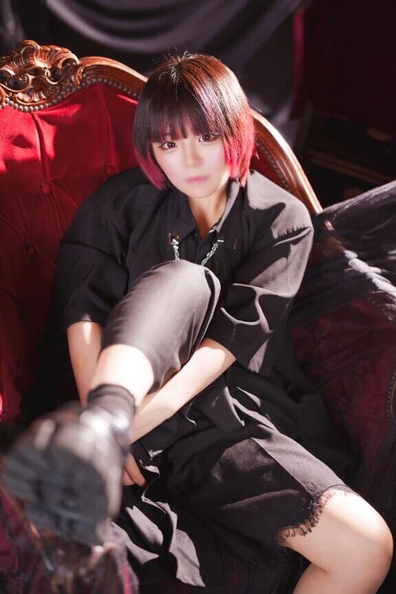 L('ω')┘三└('ω')」