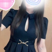 お仕事の後もエッチな気分が止まらない...