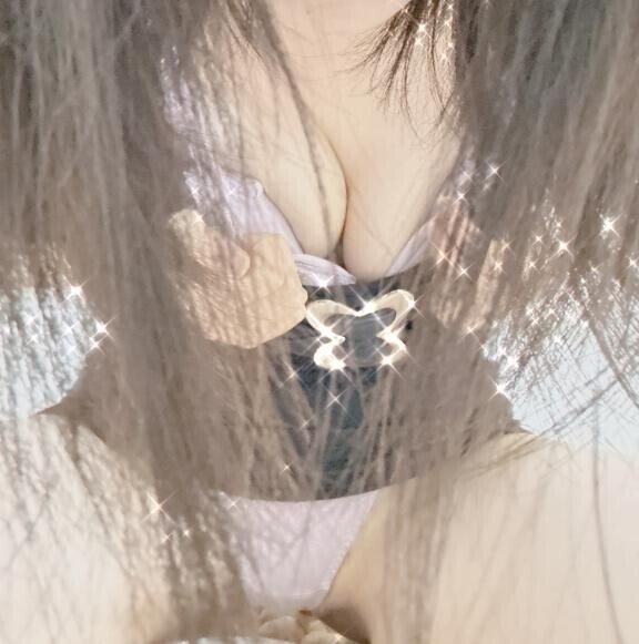 今日は雨ですね、、、??