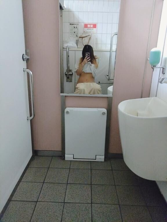 羞恥プレイw