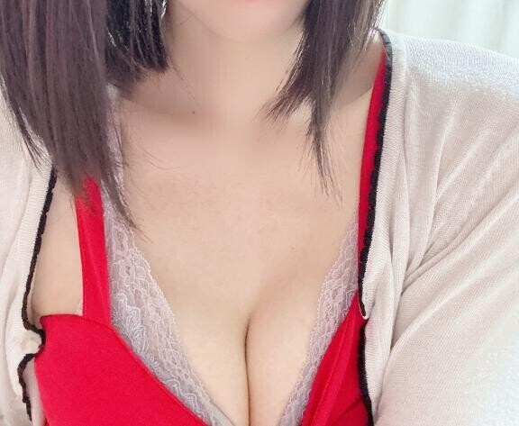 ?ドキドキする隣…。