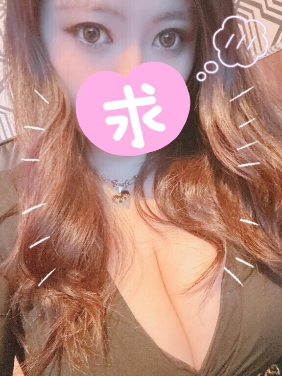 今日は痴女か…？（´-`）.?oO
