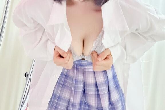 どこ見た？