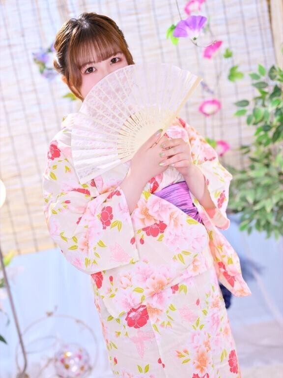 はだけた素肌に🔞