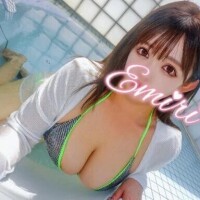 えみり