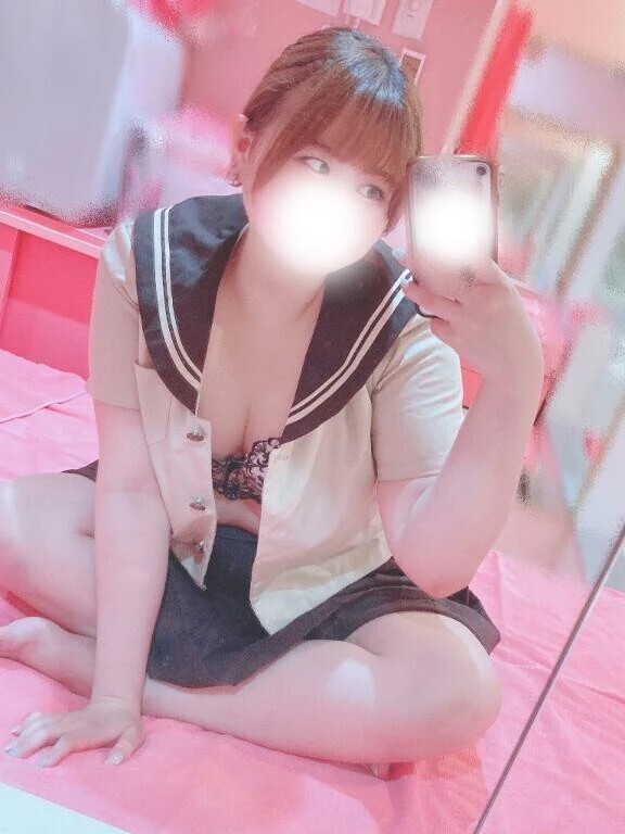 セーラー服で🙈💗