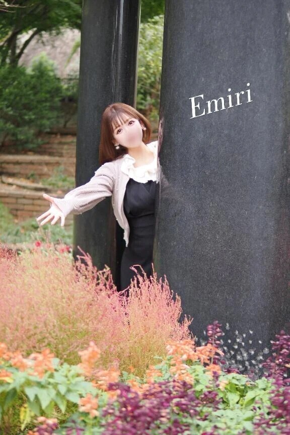 いよいよお♡ぱい姉妹登場だよ❤