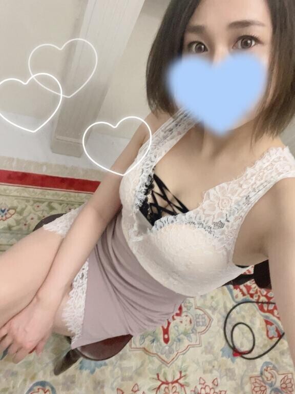 恥じらいながらも💓