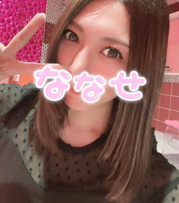 ちょっと髪暗くしました🎀