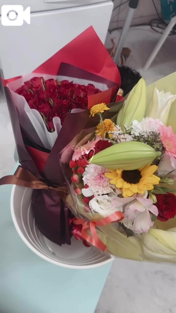💐🤍