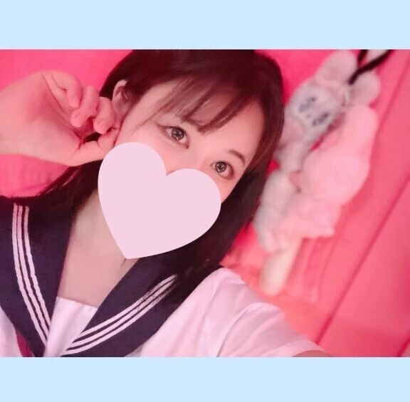 シュッタッ‎(👍🏻ᴖ ·̫ ᴖ )👍🏻
