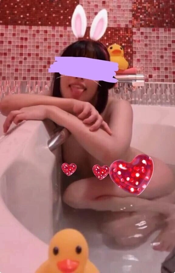 ♪( ◜ω◝و(و "