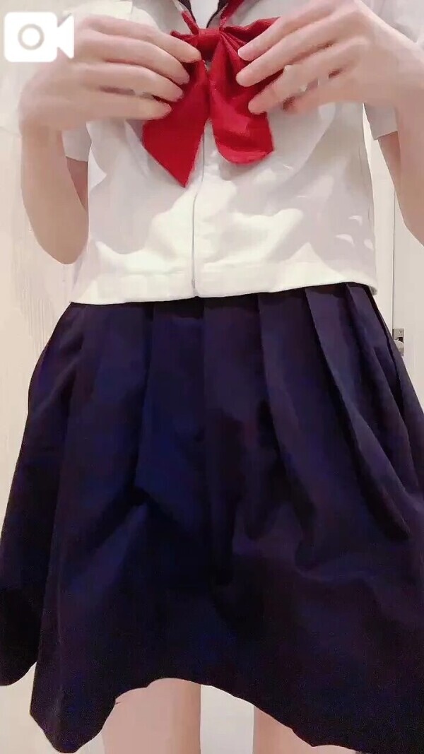 💕セーラー服女子に見せつけられて⚠️