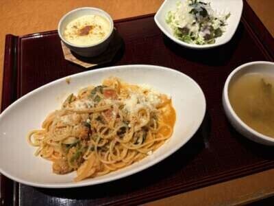 日曜日の昼🇮🇹🍅🍝
