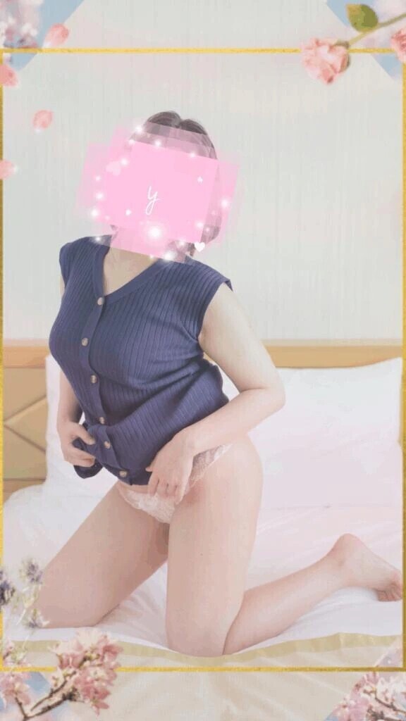 抱き枕より気持ちいい生身の温もり♡