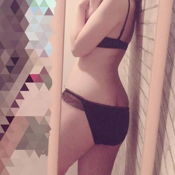 後ろ姿
