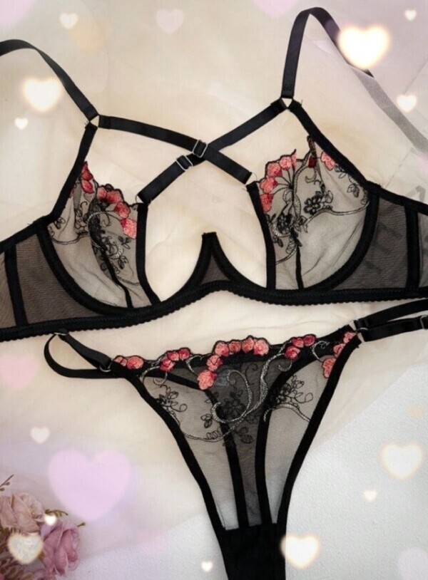 👧🏻💗𓈒 𓂂𓏸