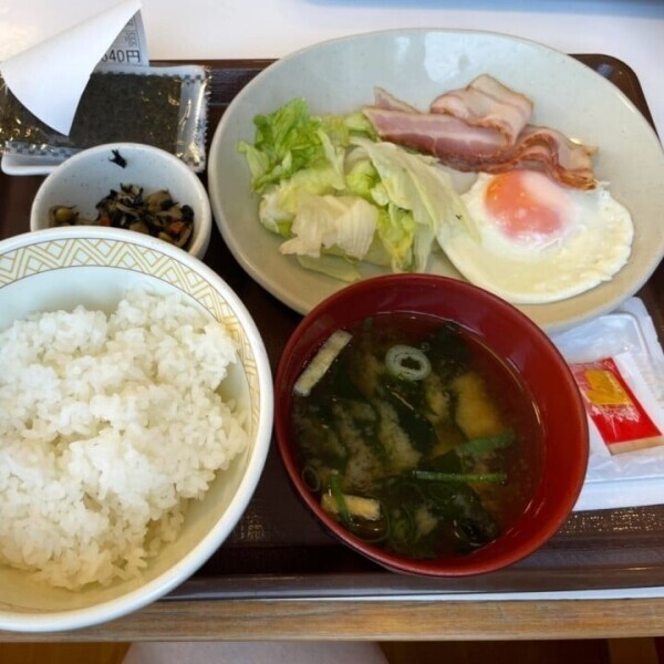 この時間まで起きちゃった💦