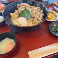 もね