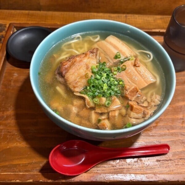 初めての沖縄そば🍜🌺