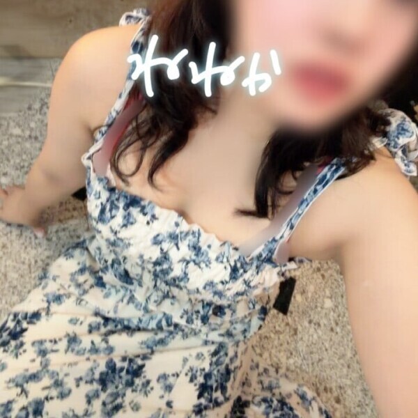 8月のお礼と明日のシフト🍑