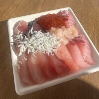 あきは