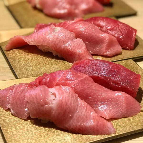 優しいお兄様方助けてくださいな