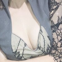 つきの