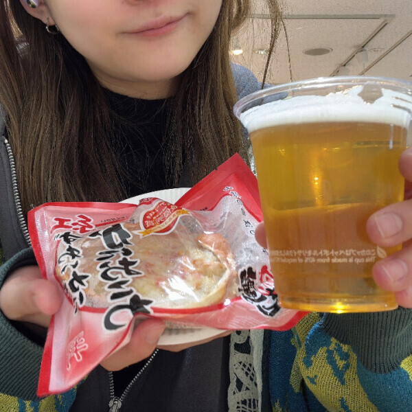 はにかんで行く🦀