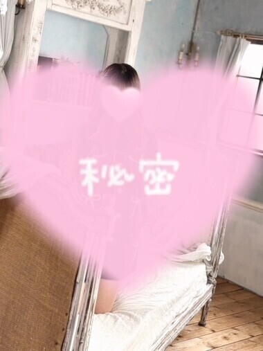 シフト載せる日とご報告〜🤍