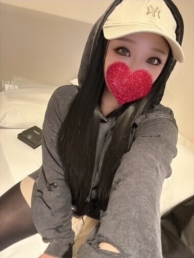 凍えた分、ぎゅって温めて？🤍復帰します♡