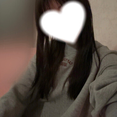 知的で🤍🤍🤍⁉️