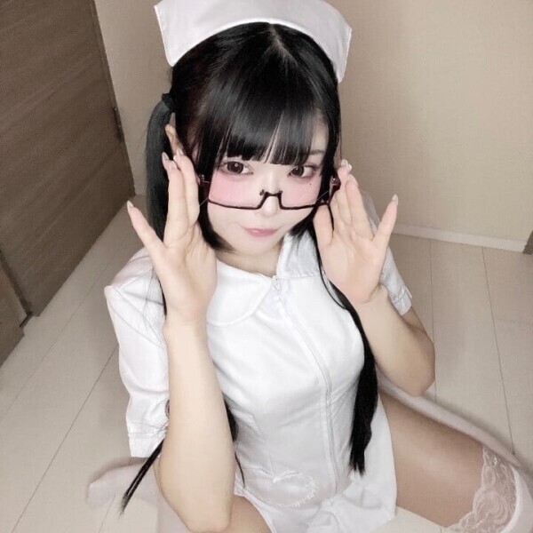 👩‍⚕️💉︎💕︎