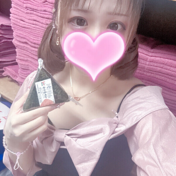 もぐもぐ