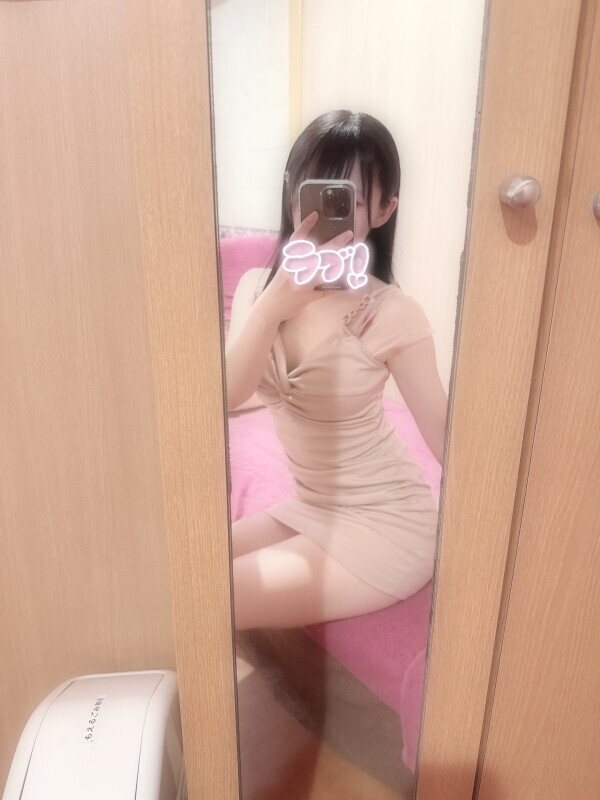 前髪切りすぎた✂️