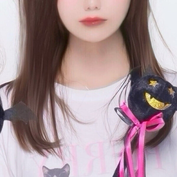 干し柿食べたいのにどこにも置いてないことに怒っているねるさん本日います