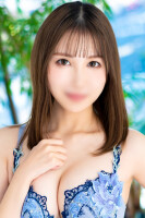 美肌・超スレンダー・パ〇パンな「かすみ」さんのご紹介です♪