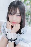 キラキラな瞳が眩しい愛らしいお顔立ち『羽夢』さんのご紹介です。