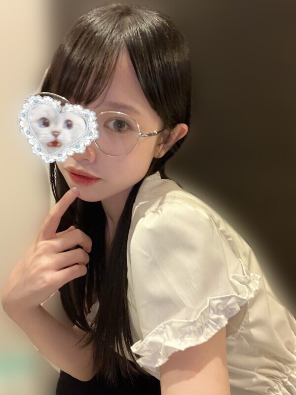 ✦.°