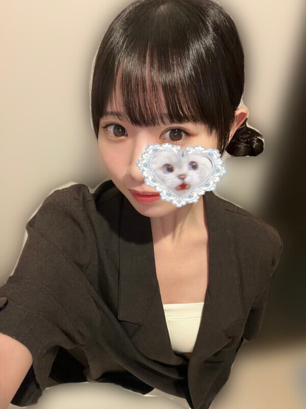 ✦.°