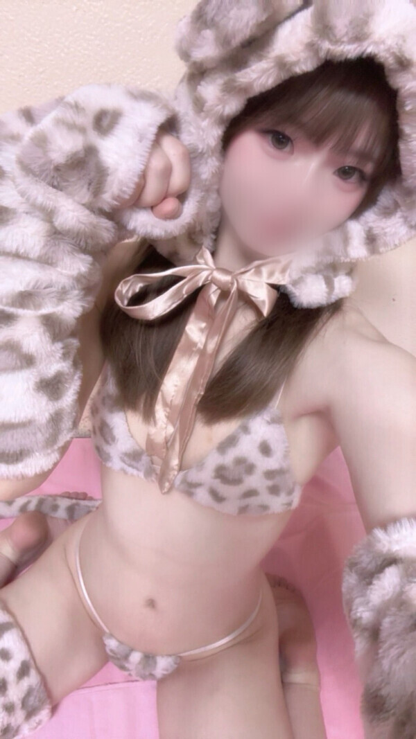 にゃにゃーん😸