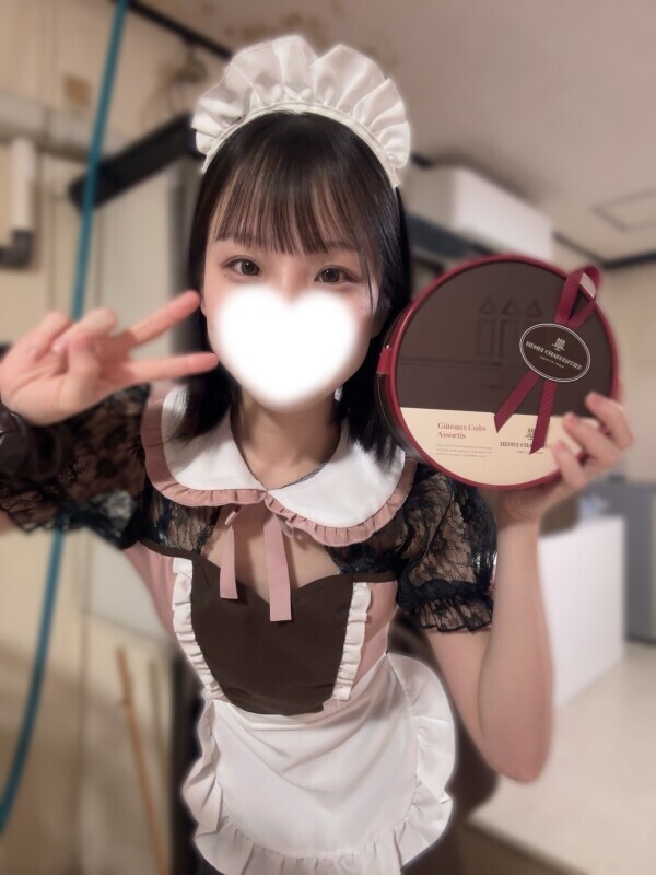 (」,,,>○<,,,)」🤎🩷