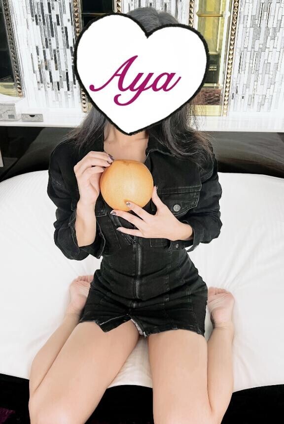 梨??