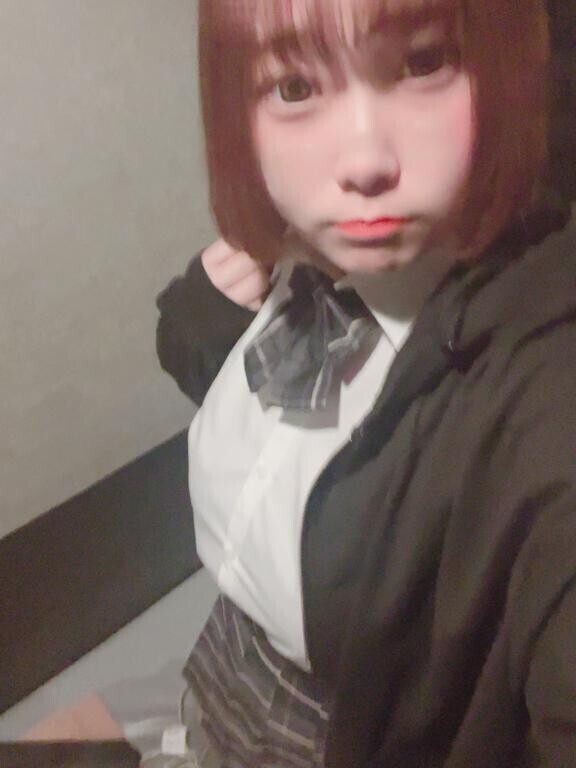 待機中…?