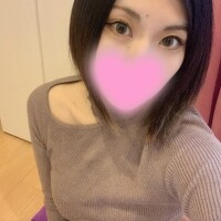もえな