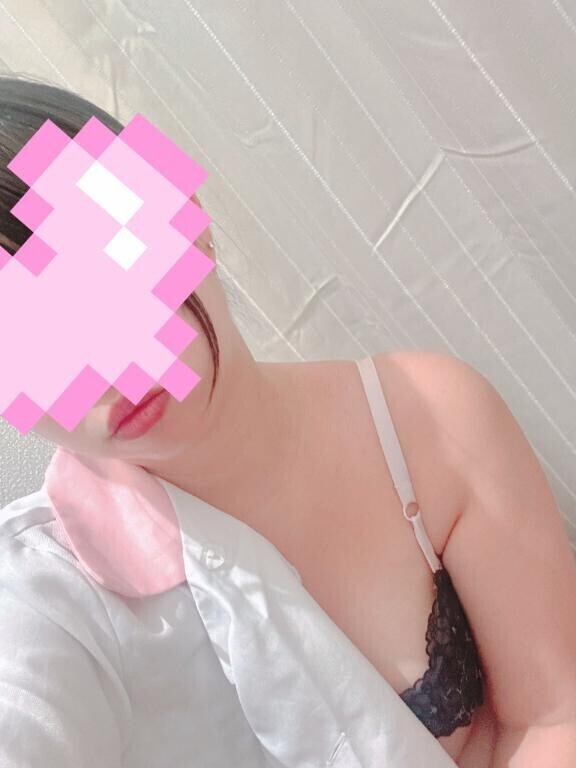 なぁーんだ??