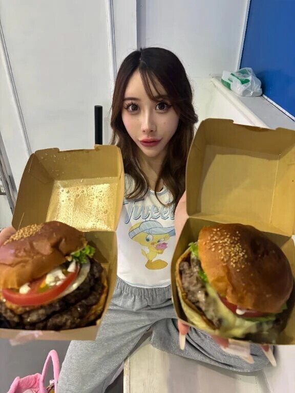 ハンバーガー🍔