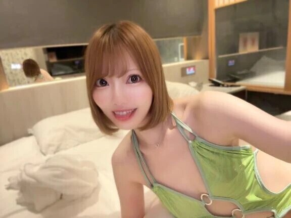 何着ようかな〜🥳