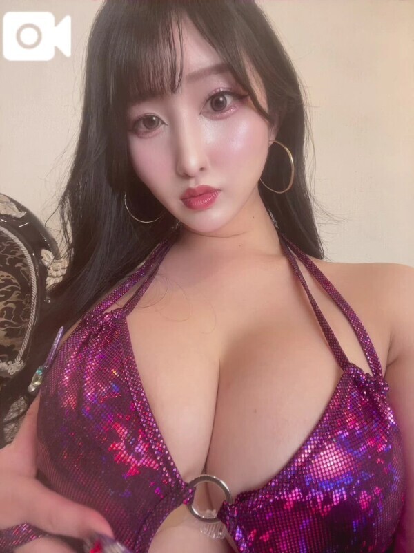💋