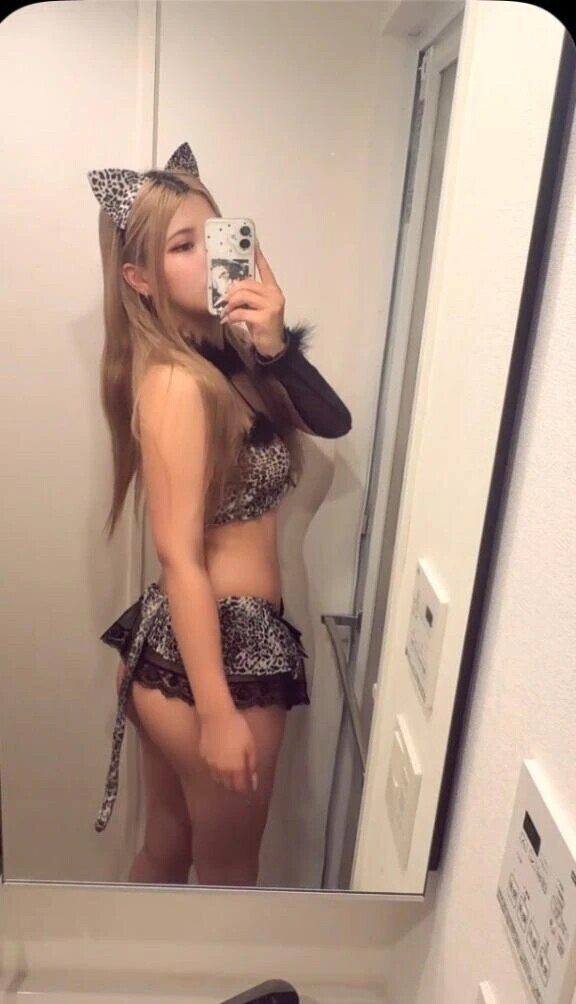 🐱🤎‎🤍